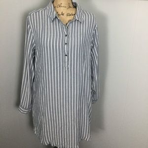 Time And Tru L Grey & White Striped Top